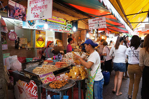 Private Mysterious Bangkok & Grand Palace Tuk Tuk Boat Lunch