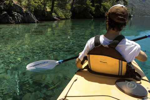 Bariloche: Lake Gutierrez Guided Kayaking Tour with Pickup