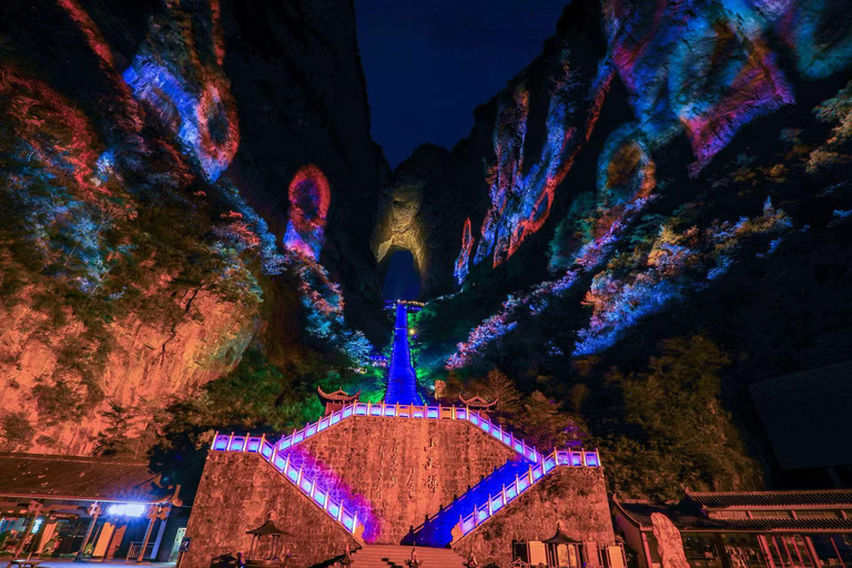 Ascend Tianmen & Paint Zhangjiajie Tour Tianmen Mountain – Private Guided