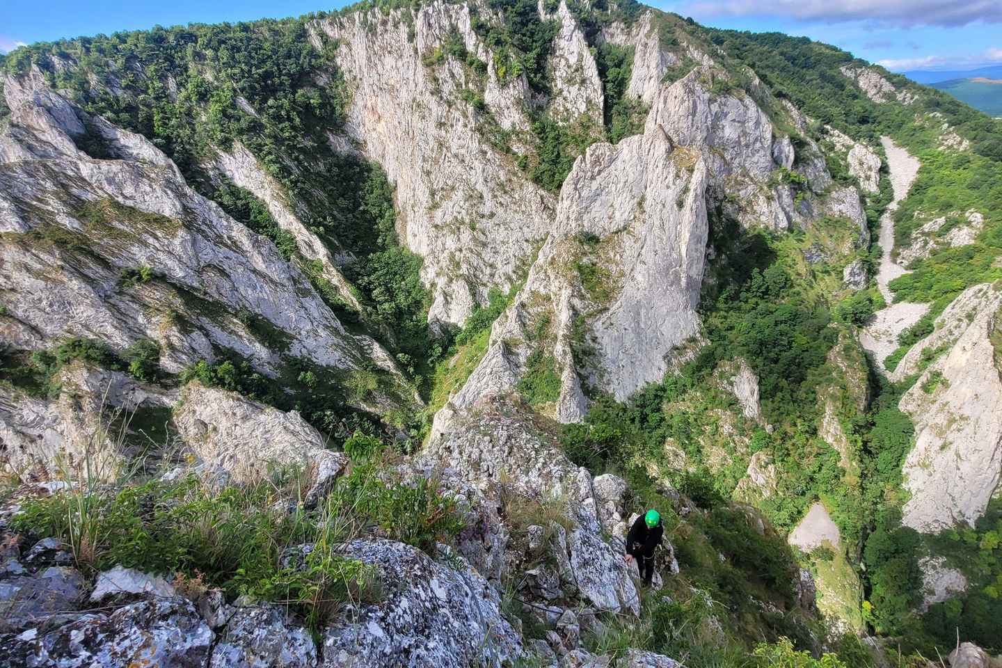 Cluj Napoca: Climbing or Hiking Experience in Turda Canion