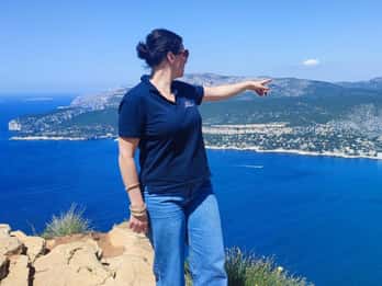 From Marseille: Cassis & Aix-en-Provence Half-Day Tour