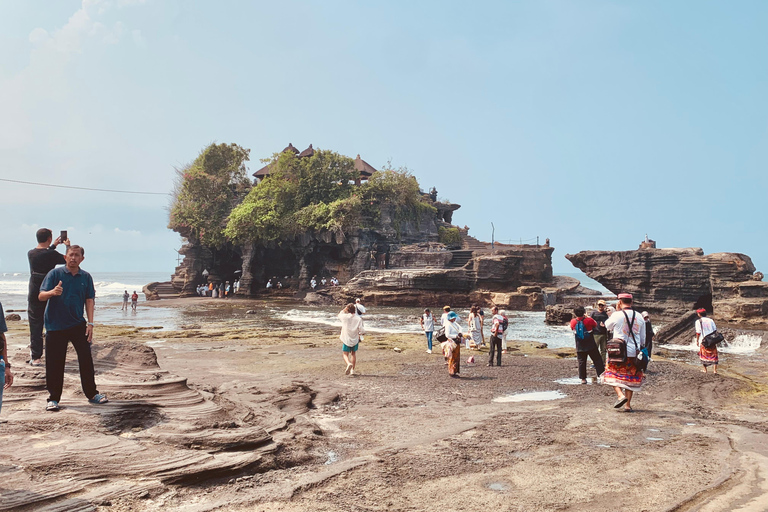 Bali: Prywatna wycieczka do Jatiluwih, Ulun Danu i Tanah LotWycieczka All Inclusive