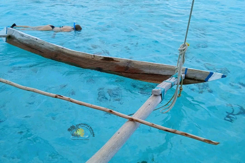 Zanzibar: Traditional Boat Snorkeling Starfish & Sunset Trip Meeting Point – Full Inclusions (No Hotel Transfers)