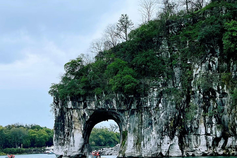 جوهر مدينة غويلين: إطلالة على قمة التل والحرف اليدوية ورحلة نهريةدليل للغات أخرى