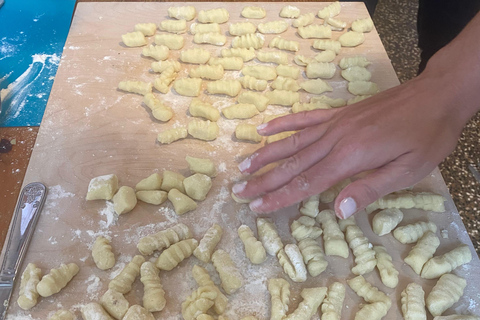 Genoa: Pesto, Pasta, and Tiramisu Cooking Class