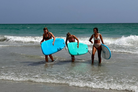Salalah: Surfboarding Experience
