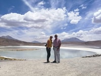 Da San Pedro de Atacama, tour di 2 giorni a Uyuni Salt Flats - Hizvo