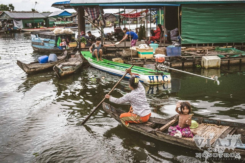 Siem Reap: Boat Tour to Floating Village Kompong Phluk Boat Tour to Floating Village with English-speaking guide