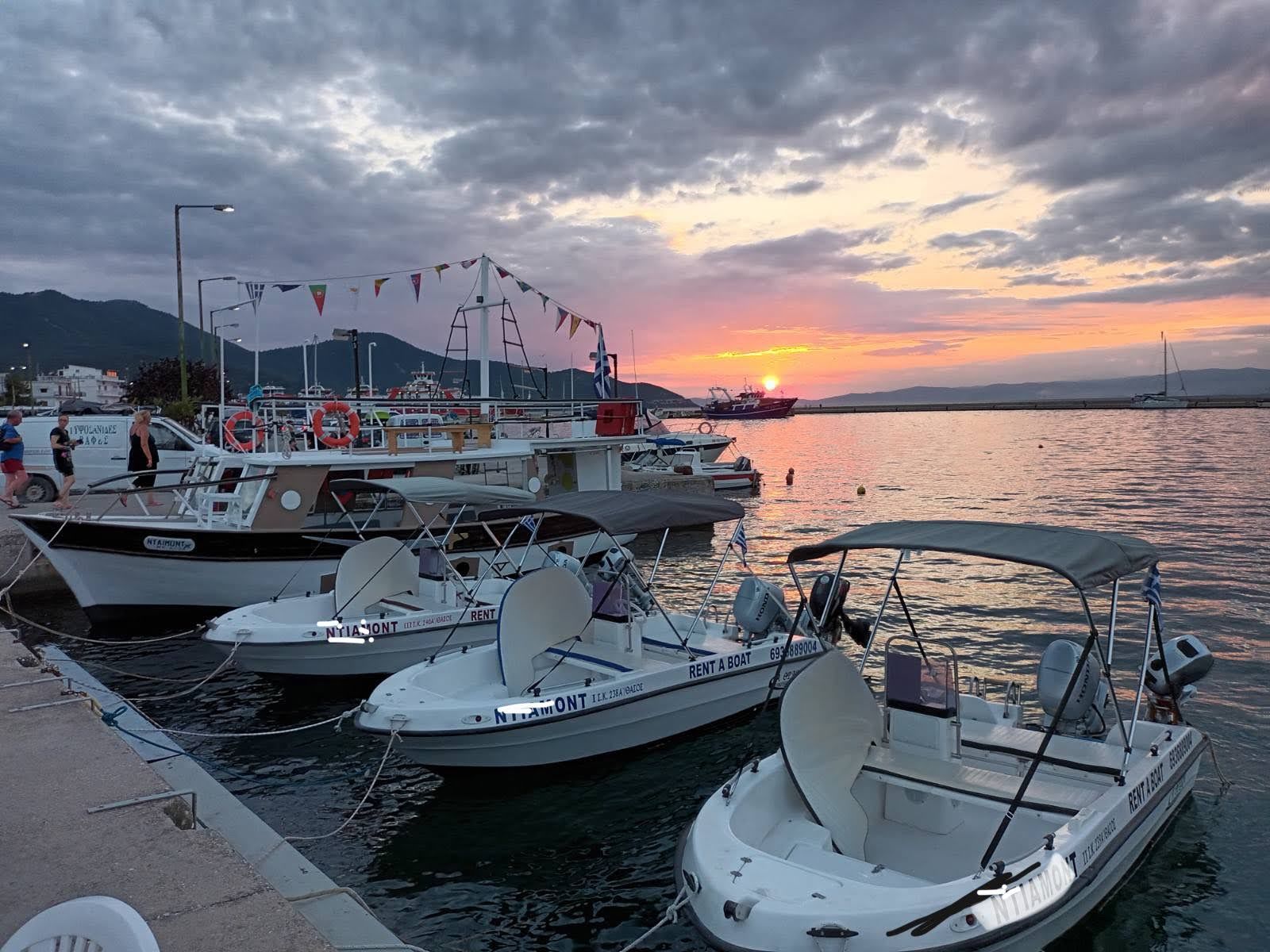 Thassos: Motorbootverleih