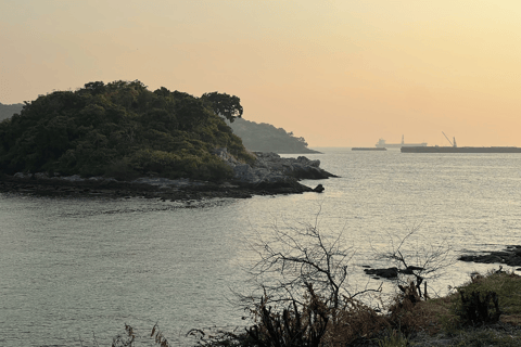 Pattaya: Koh Si Chang Highlights Day Tour with Hotel Pickup