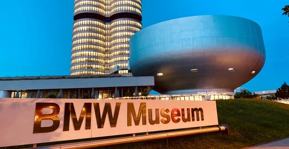 Munich: BMW Museum Entry & BMW Welt Private Guided Tour