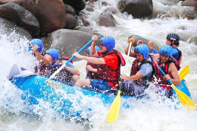 Depuis Kandy : Excursion d&#039;une journée en eaux vives sur la rivière Kelani