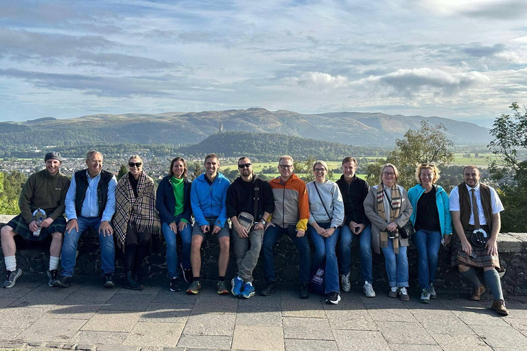 Greenock: Stirling Castle, Kelpies, & Luss Day Trip