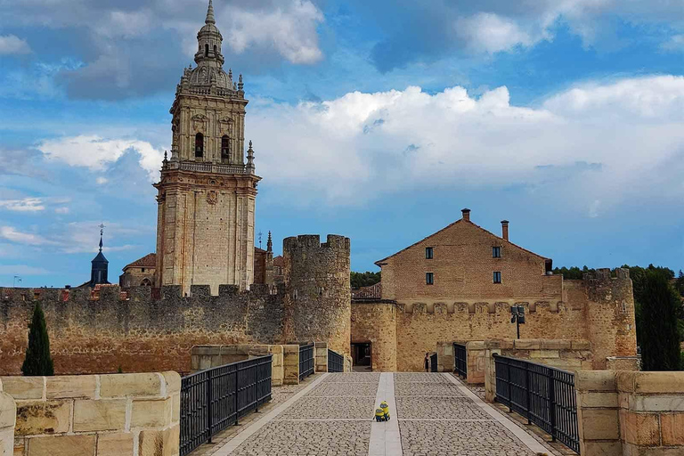 Guided tour of Burgo de Osma (by ECO-BUS)