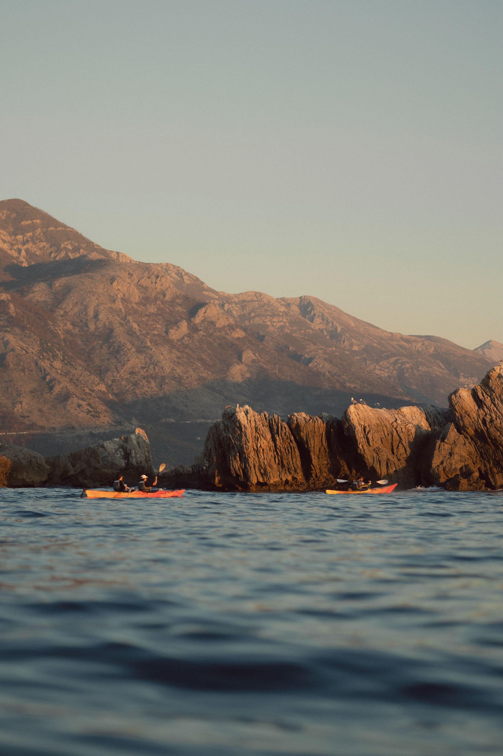 Budva: 18 km lange Mini-Meereskajak-Expedition zu den Petrovac-Inseln