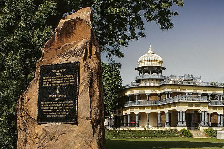 Benarés: Tour privado de Prayagraj de un día completoVaranasi: tour privado de día completo a Prayagraj