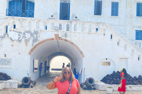 Kakum National Park & Elimina & Cape Coast Castle Day Tour