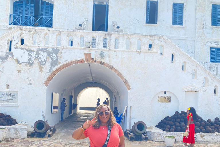 Kakum National Park & Elimina & Cape Coast Castle Day Tour