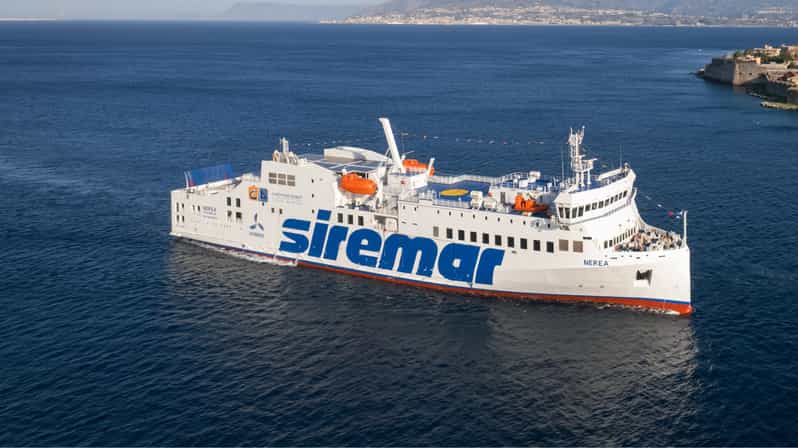 Sicilia: viaggio in traghetto tra Milazzo e Lipari