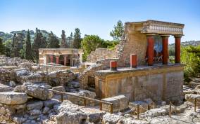 Knossos Palace Skip-the-Line Ticket & Private Guided Tour