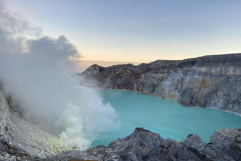 Z Banyuwangi: prywatna wycieczka do wulkanu Ijen i wodospadu