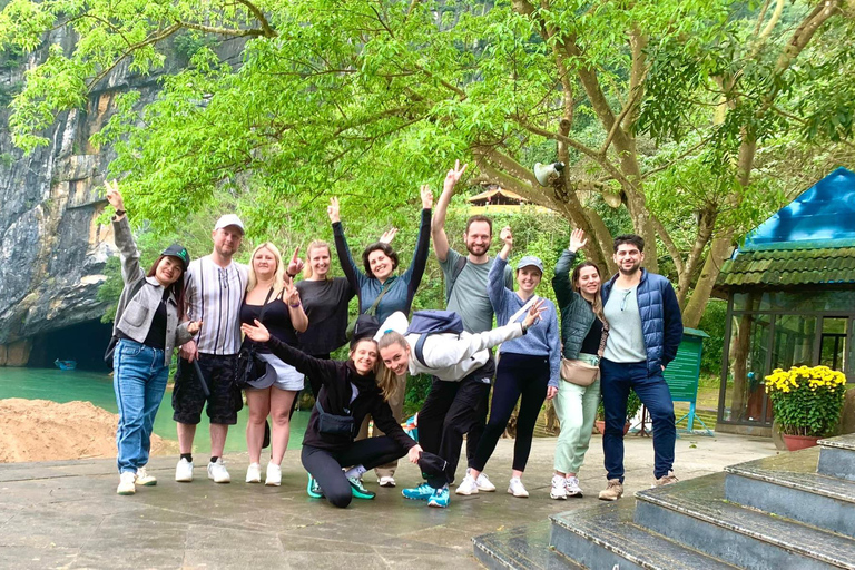 Phong Nha Cave & Paradise Cave: Guided Tour Boat & Explore Group Tour with Drop-Off in Hue