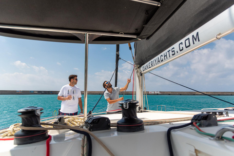 Hersonissos: Luxury Catamaran Cruise to Dia - Lunch & Drinks Catamaran Trip to Dia with Transfer from Hersonissos & Malia