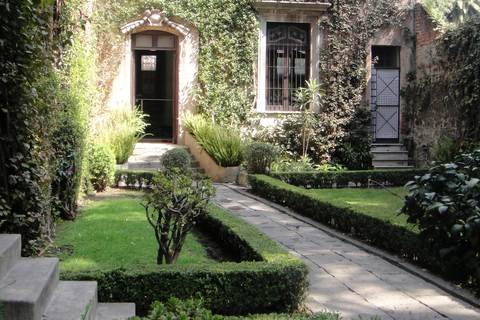 Mexico City: León Trotsky House Museum Tour in Coyoacán with a Professor Mexico City: Tour of the León Trotsky House Museum in Coyoacán with a Professor