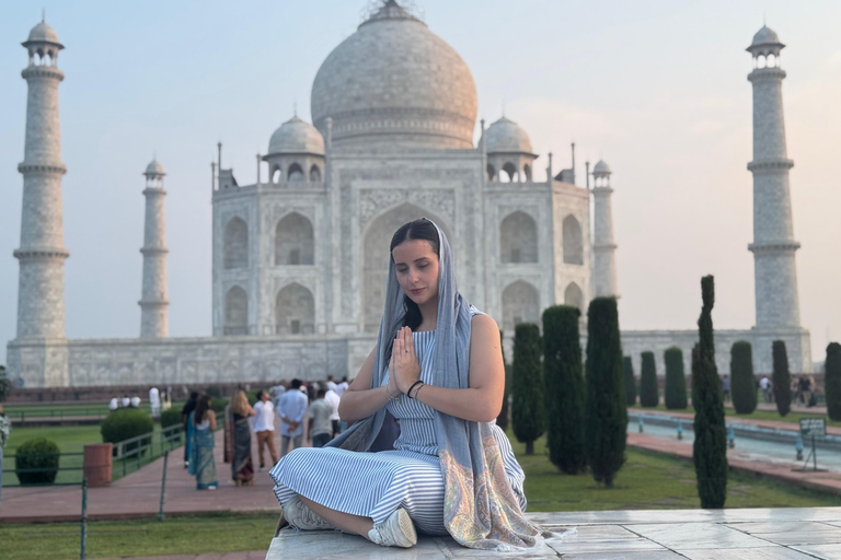 Agra : Taj Mahal & Agra Fort Tour with Elephant SOS & Lunch From Agra : Private Transport and Tour Guide