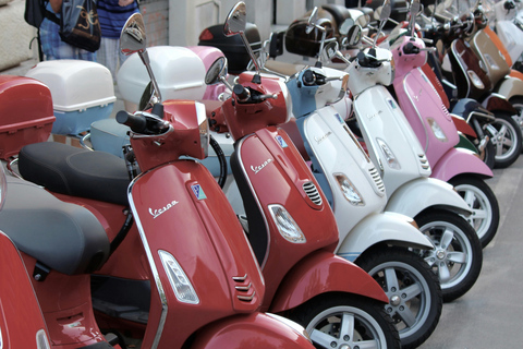 Leuven by Vespa - Guided Tour: city and highlights
