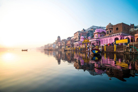 Varanasi : Une excursion privée d'une journée, les points forts et la croisière sur le Gange