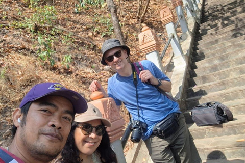 Phnom Penh : excursion d&#039;une journée à la montagne Oudong avec déjeunerPhnom Penh : excursion d&#039;une journée à la montagne d&#039;Oudong avec déjeuner