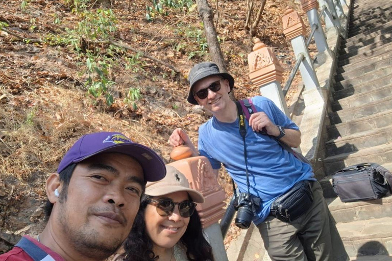 Phnom Penh : excursion d&#039;une journée à la montagne Oudong avec déjeunerPhnom Penh : excursion d&#039;une journée à la montagne d&#039;Oudong avec déjeuner