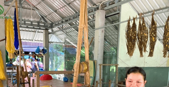 Siem Reap: Angkor Silk Farm, Artisan & Botanical Workshops