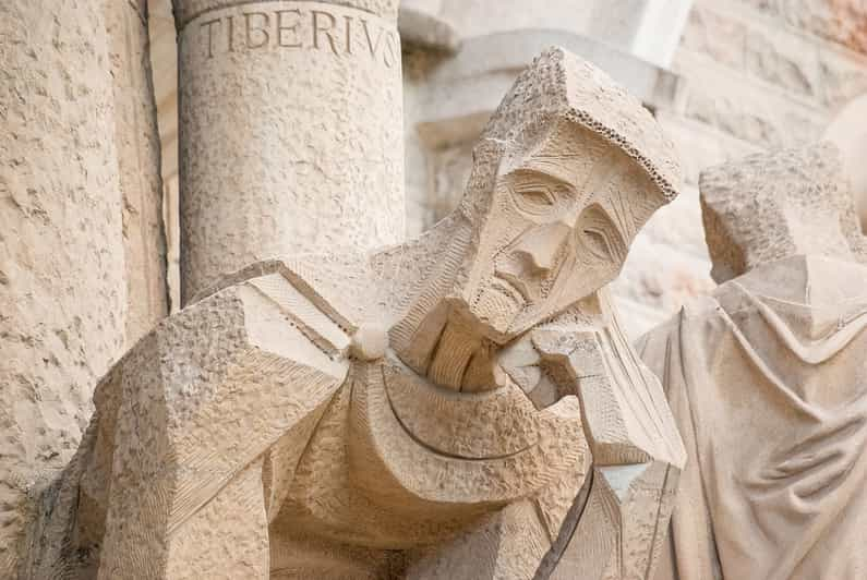 Sagrada Família Outdoor Walking Tour Getyourguide 7655