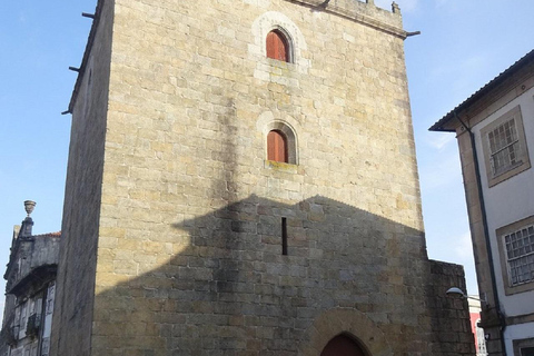 Barcelos, Ponte Lima, Viana Castelo: Private Tour from Porto