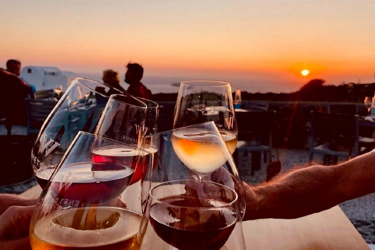 Santorini: Tour delle cantine con degustazione di vini e ciboTour al tramonto