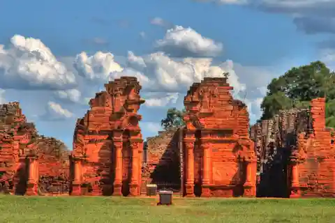 San Ignacio e as minas de Wanda