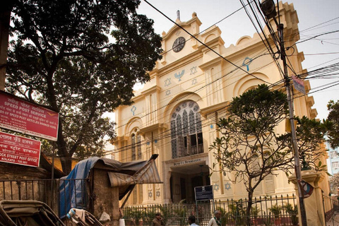 Spiritual Trails of Kolkata: Guided Tour with a Local