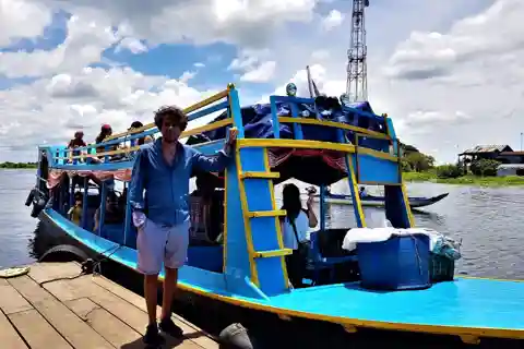 Barco fluvial particular de Siem Reap a Battambang pela Water Way
