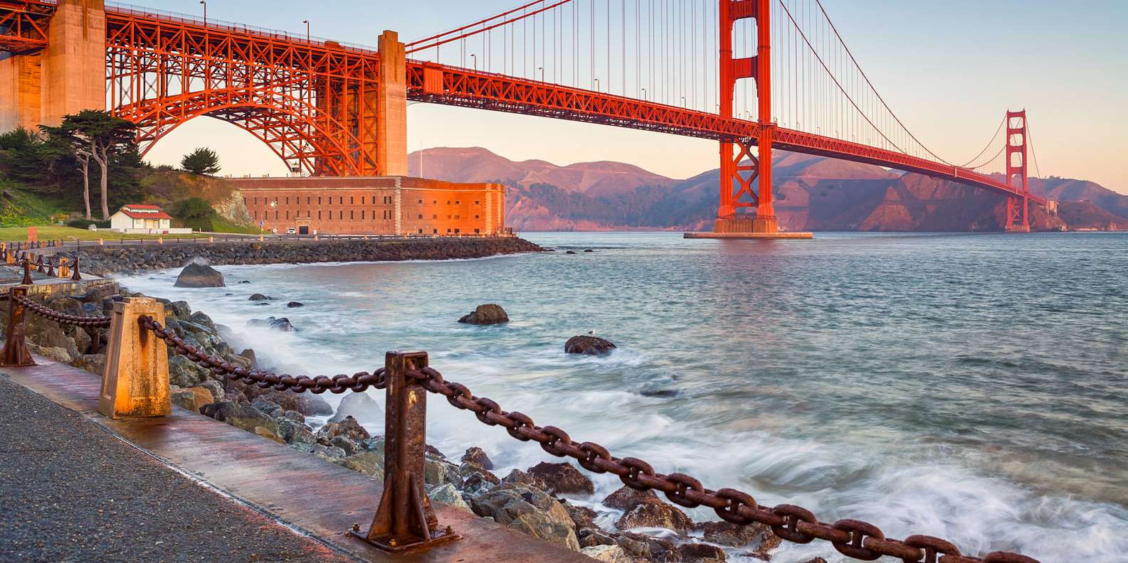 San Francisco: Alcatraz Island & 48-Hour Hop-On Hop-Off Tour - tour image