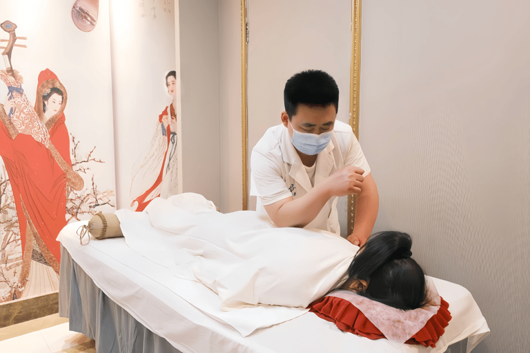 Beijing: Traditional Chinese Massage or Spa -With mealsTraditional Chinese Massage Experience-90min -With meals