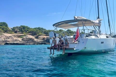 Palma de Mallorca: Segeltörn mit Drinks und Tapas
