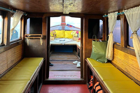 Phuket : sortie en bateau à longue queue privé dans la baie de Phang NgaPhuket : sortie privée en bateau à longue queue dans la baie de Phang Nga