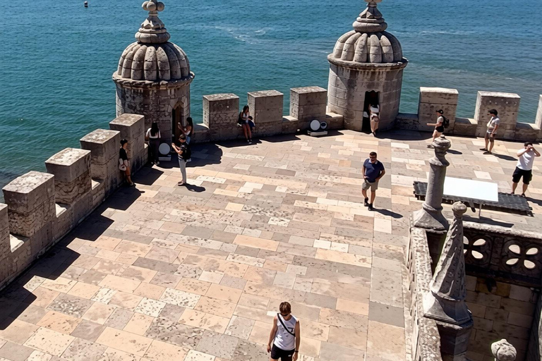 Lisbon: Belém Tower Guided Tour with Skip Entry Ticket Belém Tower Guided Tour