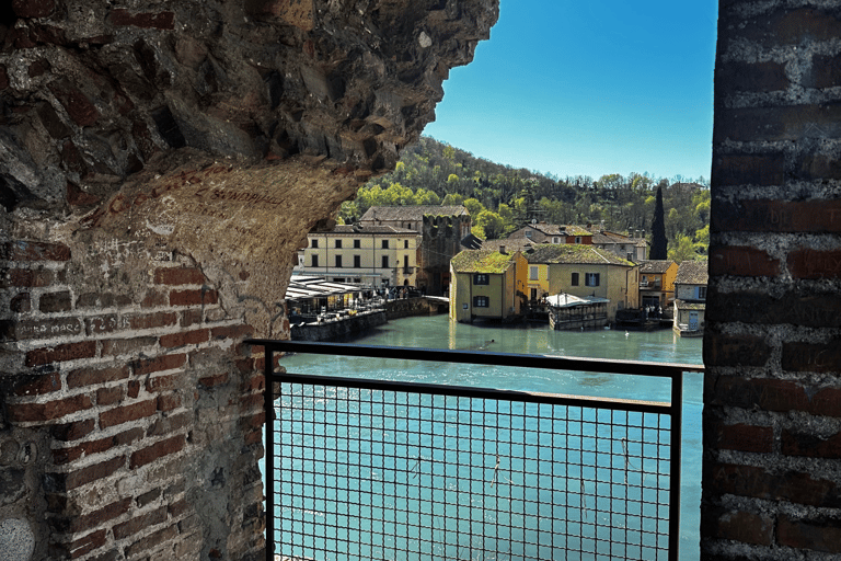 From Verona: Day tour to Lake Garda, Sirmione and Borghetto