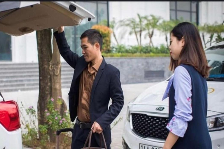 Aeropuerto Phu Bai: Traslado privado al/desde el centro de HueAeropuerto Phu Bai: Traslado privado desde/hasta el centro de Hue