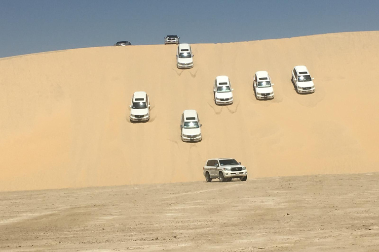 Doha: Safari privato della città e del deserto con giro in cammello