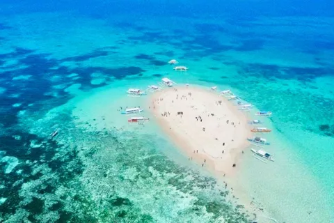 SIARGAO: PRIVATE ISLAND HOPPING GUYAM, DAKU AND NAKED ISLAND