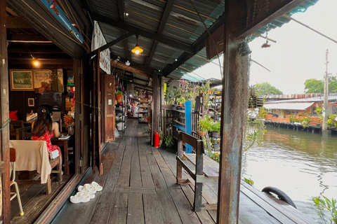 2 heures de visite privée en bateau sur le canal de Bangkok : Bateau plat traditionnel